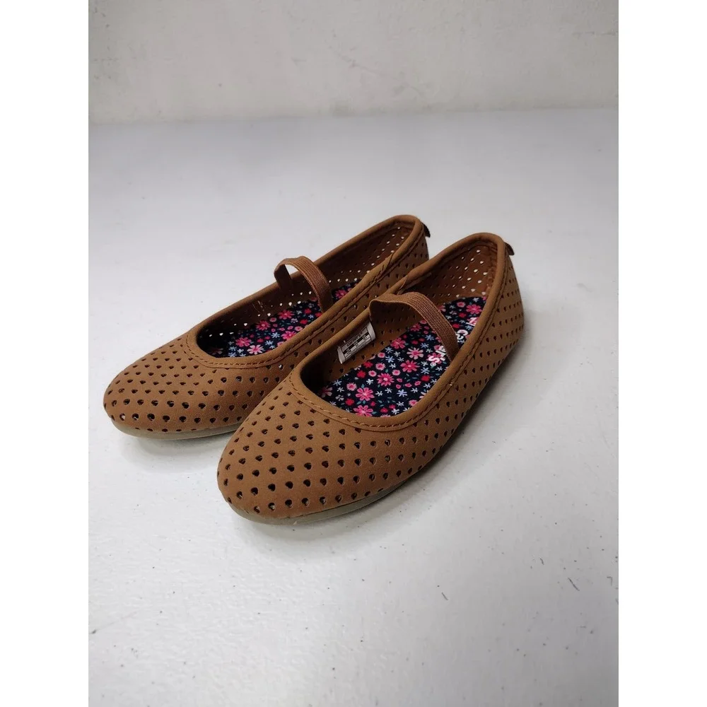 Carters Girls Tan Brown Perforated Heart Mary Jane Ballet Flats Size 12 Kids
